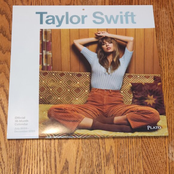 Plato | Office | Taylor Swift 225 2x12 18 Months Square Wall Calendar ...
